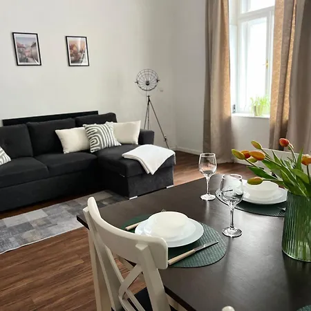Lovely Prague Havanska - With Free Parking Exterior photo