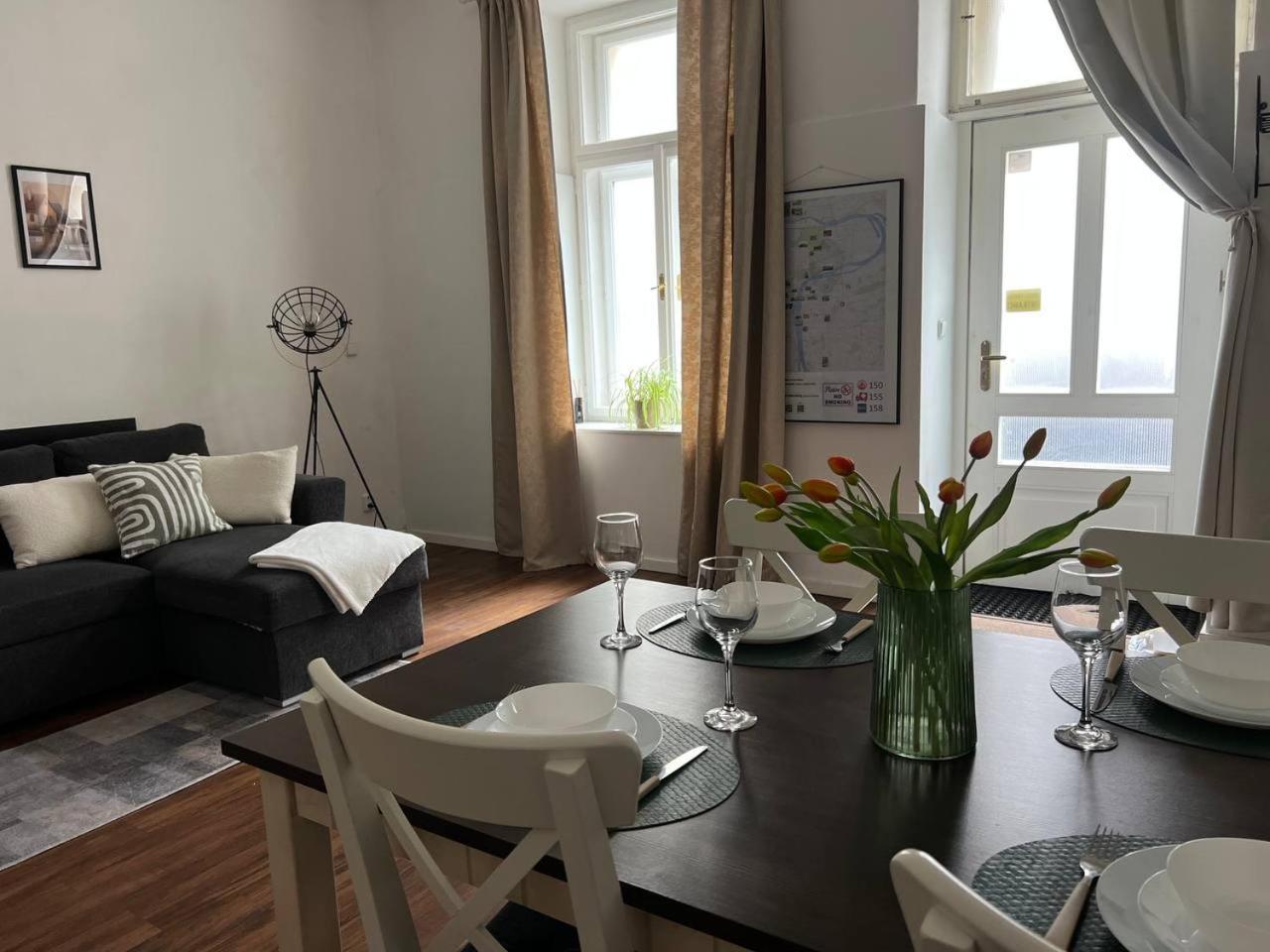 Apartment Lovely Havanska - With Free Parking Prag